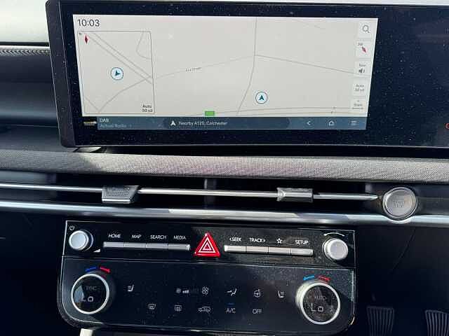 Hyundai TUCSON 1.6T Premium 5dr White