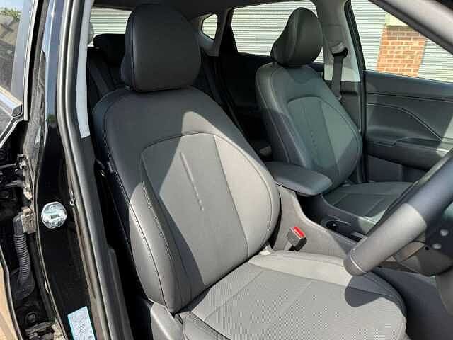 Hyundai KONA 1.6T 138 Ultimate 5dr Black