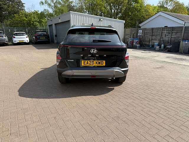 Hyundai KONA 1.6T 138 Ultimate 5dr Black