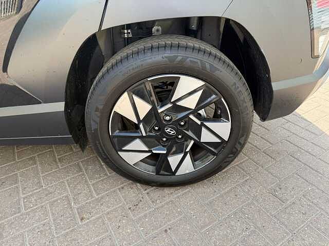 Hyundai KONA 1.6T 138 Ultimate 5dr Black