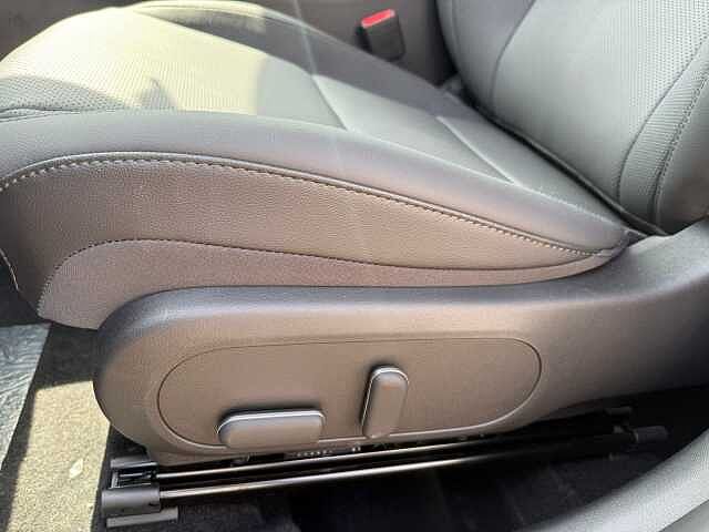 Hyundai KONA 1.6T 138 Ultimate 5dr Black