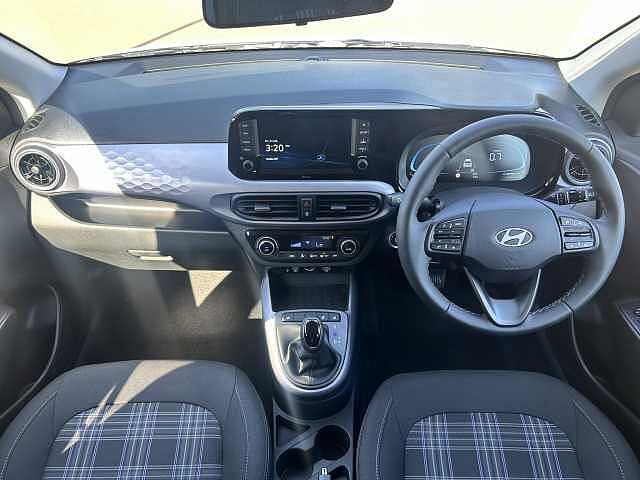 Hyundai i10 1.2 [79] Premium 5dr Auto [Nav]