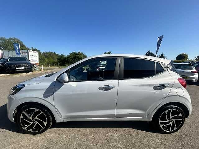 Hyundai i10 1.2 [79] Premium 5dr Auto [Nav]