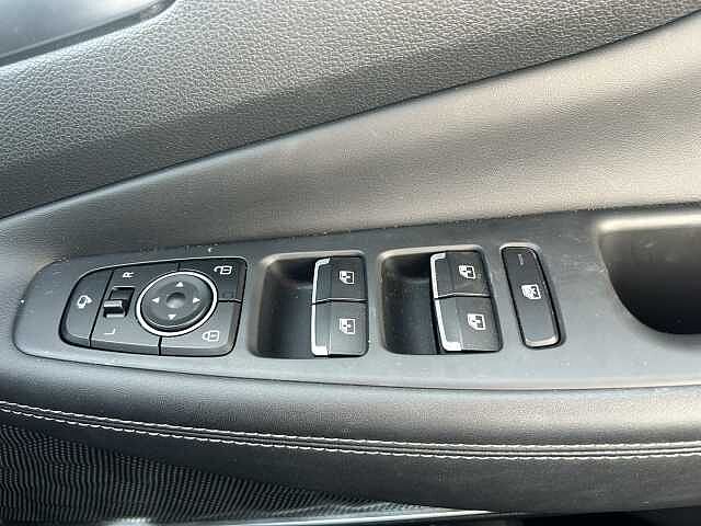 Hyundai SANTA FE 1.6 TGDi Hybrid Premium 5dr 4WD Auto Green