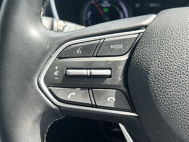 Hyundai SANTA FE 1.6 TGDi Hybrid Premium 5dr 4WD Auto Green