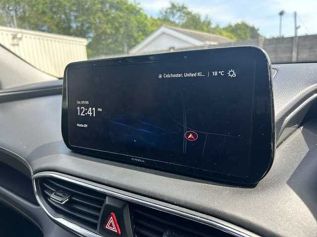 Hyundai SANTA FE 1.6 TGDi Hybrid Premium 5dr 4WD Auto Green