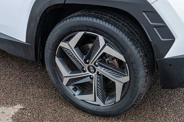 Hyundai TUCSON 1.6 TGDi Hybrid 230 Ultimate 5dr 2WD Auto White