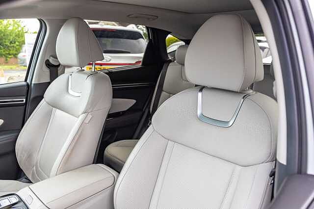 Hyundai TUCSON 1.6 TGDi Hybrid 230 Ultimate 5dr 2WD Auto White