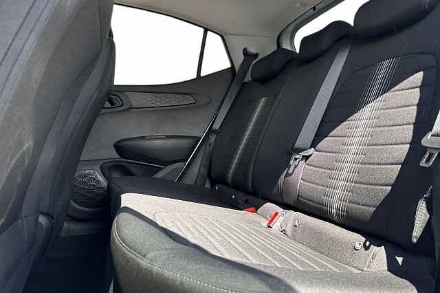 Hyundai i10 1.2 MPi Premium 5dr