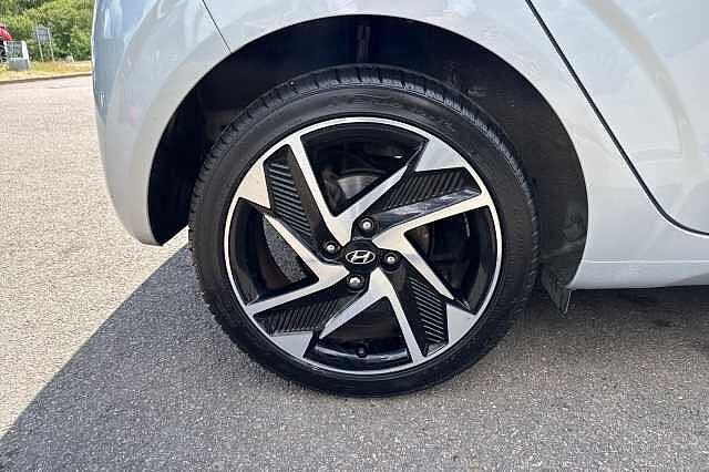 Hyundai i10 1.2 MPi Premium 5dr