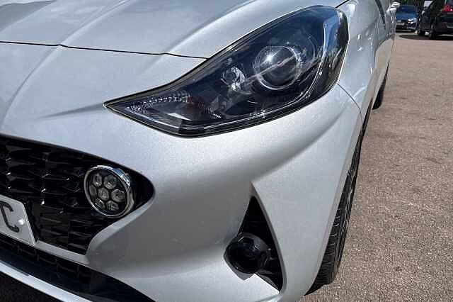 Hyundai i10 1.2 MPi Premium 5dr