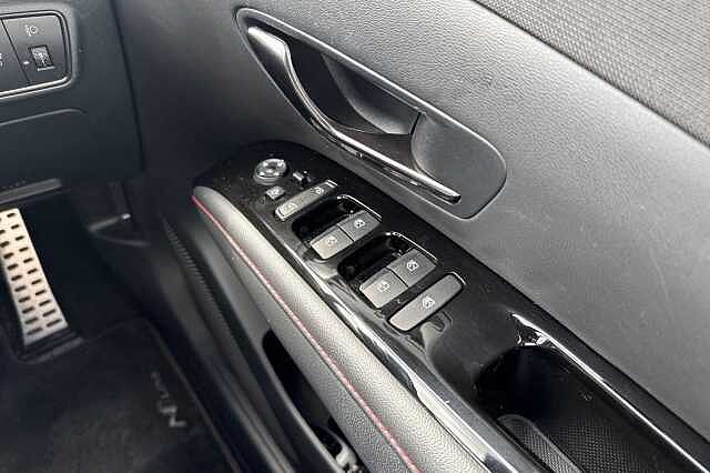 Hyundai TUCSON 1.6 TGDi Plug-in Hybrid N Line S 5dr 4WD Auto