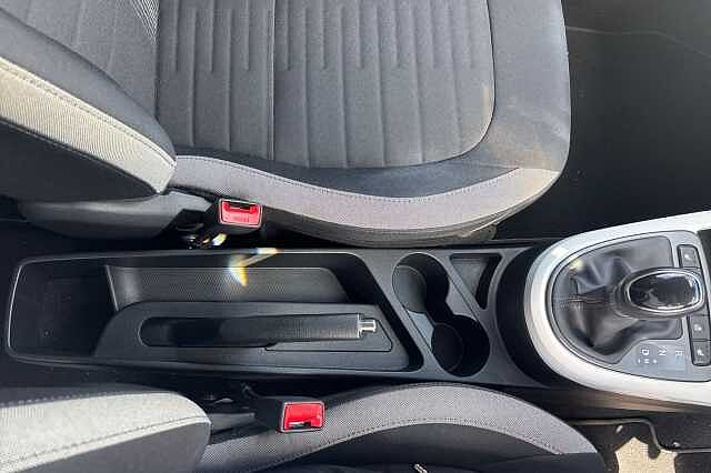 Hyundai i10 1.0 MPi Premium 5dr Auto