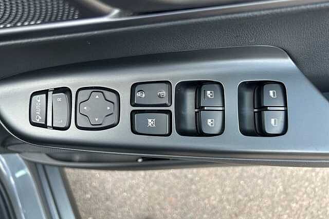 Hyundai KONA 150kW Premium SE 64kWh 5dr Auto