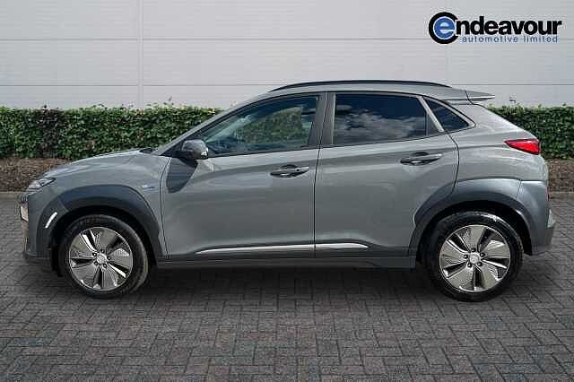 Hyundai KONA 150kW Premium SE 64kWh 5dr Auto