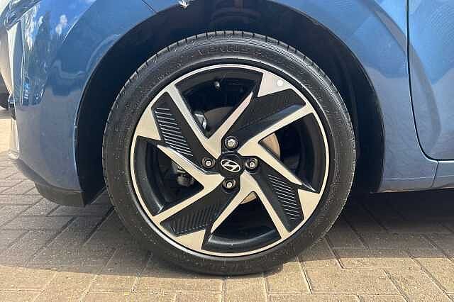Hyundai i10 1.2 [79] Premium 5dr Auto [Nav]