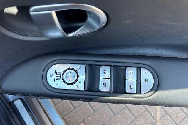 Hyundai IONIQ 5 225kW Ultimate 73 kWh 5dr AWD Auto [Tech]