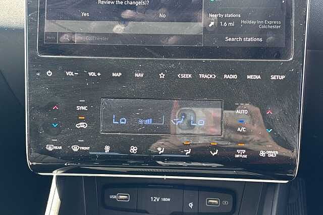 Hyundai TUCSON 1.6 TGDi Plug-in Hybrid Premium 5dr 4WD Auto
