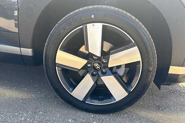 Hyundai SANTA FE 1.6 TGDi 239 Hybrid Premium 5dr Auto Grey