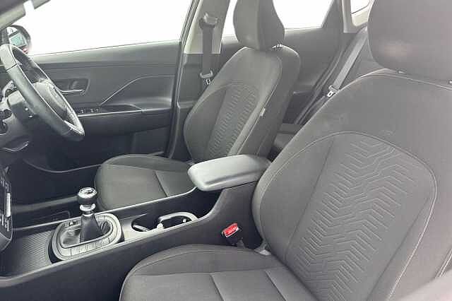Hyundai KONA 1.0T Advance 5dr Black