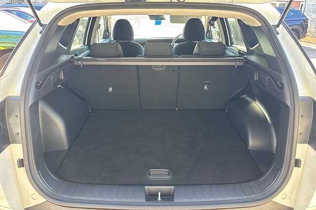 Hyundai TUCSON 1.6T 239 Hybrid Advance 5dr Auto White