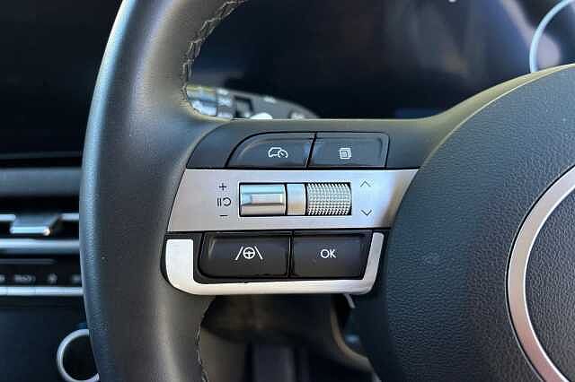 Hyundai TUCSON 1.6T 239 Hybrid Advance 5dr Auto White