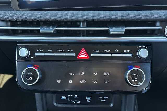 Hyundai TUCSON 1.6T 239 Hybrid Advance 5dr Auto White