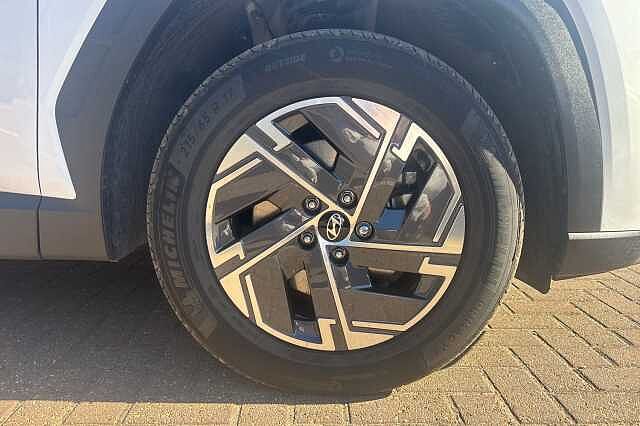 Hyundai TUCSON 1.6T 239 Hybrid Advance 5dr Auto White