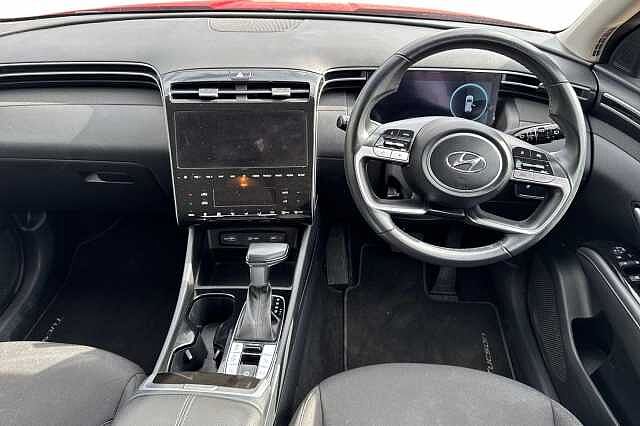 Hyundai TUCSON 1.6 TGDi 48V MHD SE Connect 5dr 2WD DCT Red
