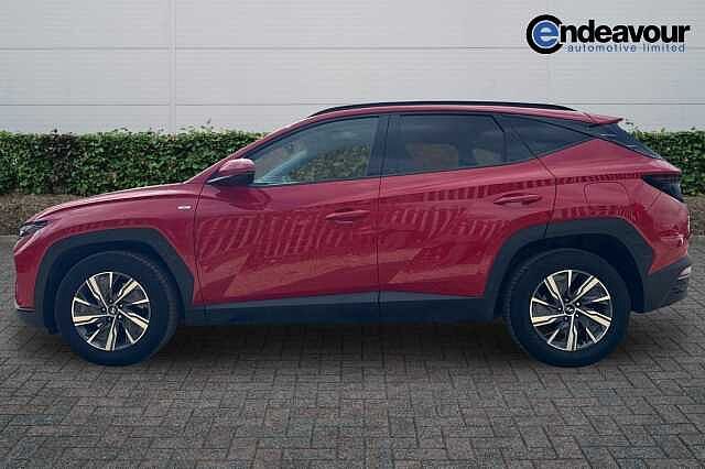 Hyundai TUCSON 1.6 TGDi 48V MHD SE Connect 5dr 2WD DCT Red