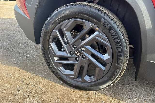 Hyundai TUCSON 1.6T 239 Hybrid Black Line 5dr Auto Red