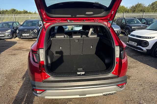 Hyundai TUCSON 1.6T 239 Hybrid Black Line 5dr Auto Red