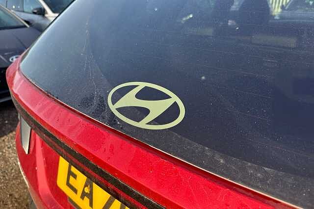 Hyundai TUCSON 1.6T 239 Hybrid Black Line 5dr Auto Red