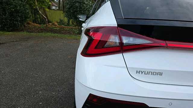 Hyundai i20 1.0 T-GDi Premium Hatchback 5dr Petrol Manual Euro 6 (s/s) (100 ps)