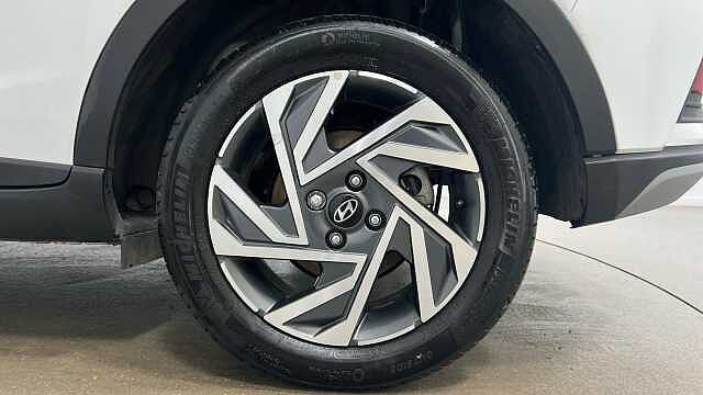 Hyundai BAYON 1.0 T-GDi Advance SUV 5dr Petrol Manual Euro 6 (s/s) (100 ps)