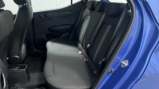 Hyundai I10 1.2 SE Connect Hatchback 5dr Petrol Manual Euro 6 (s/s) (84 ps) Blue