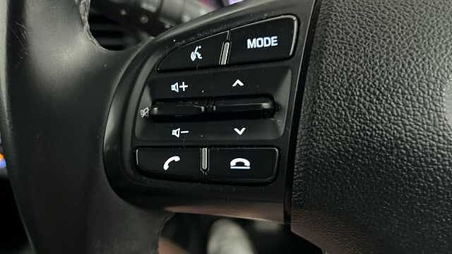 Hyundai I10 1.2 SE Connect Hatchback 5dr Petrol Manual Euro 6 (s/s) (84 ps) Blue