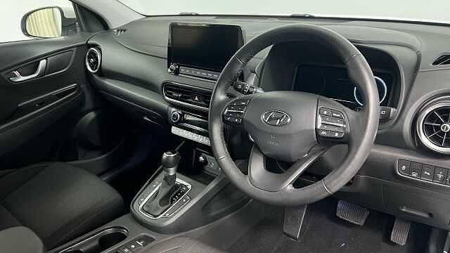 Hyundai KONA 1.6 h-GDi Premium SUV 5dr Petrol Hybrid DCT Euro 6 (s/s) (141 ps)