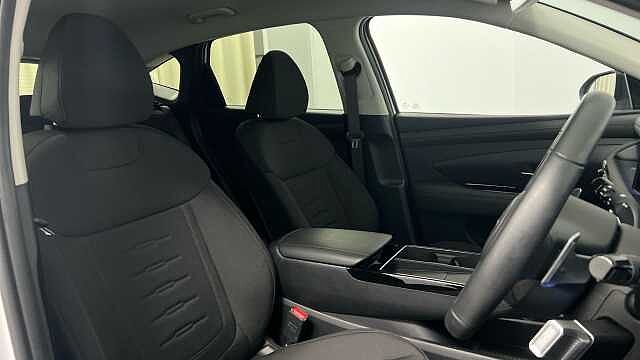 Hyundai TUCSON 1.6 T-GDi Advance SUV 5dr Petrol Hybrid Auto Euro 6 (s/s) (215 ps)