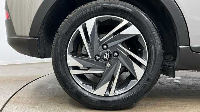 Hyundai BAYON 1.0 T-GDi MHEV SE Connect SUV 5dr Petrol Hybrid DCT Euro 6 (s/s) (100 ps)