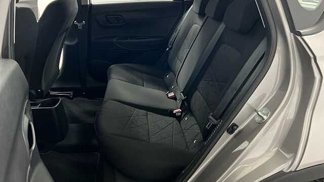 Hyundai BAYON 1.0 T-GDi MHEV SE Connect SUV 5dr Petrol Hybrid DCT Euro 6 (s/s) (100 ps)