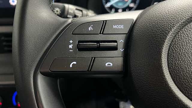 Hyundai BAYON 1.0 T-GDi MHEV SE Connect SUV 5dr Petrol Hybrid DCT Euro 6 (s/s) (100 ps)