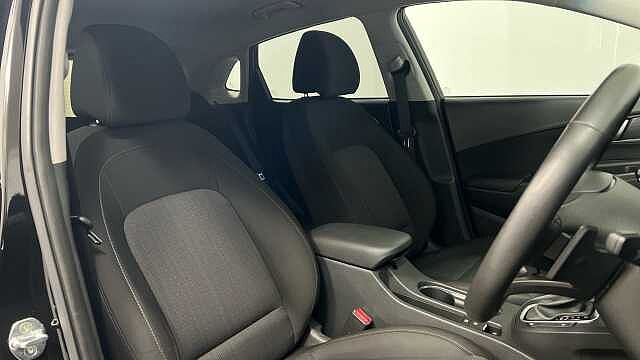 Hyundai KONA 1.6 h-GDi Premium SUV 5dr Petrol Hybrid DCT Euro 6 (s/s) (141 ps) Black