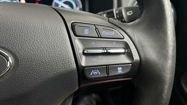Hyundai KONA 1.6 h-GDi Premium SUV 5dr Petrol Hybrid DCT Euro 6 (s/s) (141 ps) Black