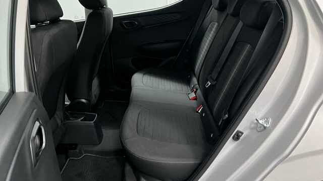 Hyundai i10 1.0 Advance Hatchback 5dr Petrol Manual Euro 6 (s/s) (63 ps)
