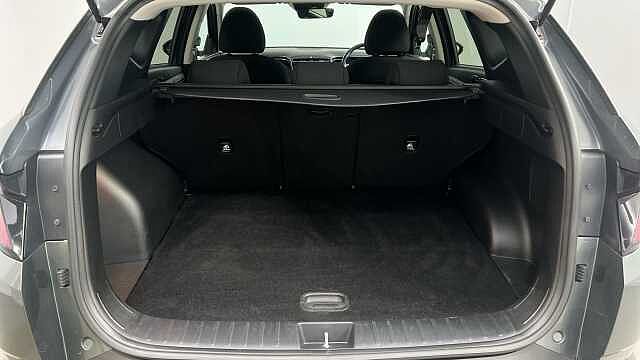 Hyundai TUCSON 1.6 h T-GDi Premium SUV 5dr Petrol Hybrid Auto Euro 6 (s/s) (230 ps) Grey