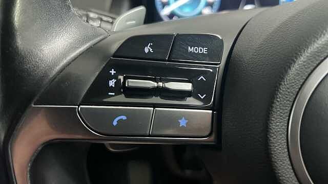 Hyundai TUCSON 1.6 h T-GDi Premium SUV 5dr Petrol Hybrid Auto Euro 6 (s/s) (230 ps) Grey