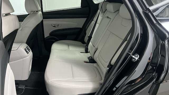 Hyundai TUCSON 1.6 T-GDi Ultimate SUV 5dr Petrol Hybrid Auto Euro 6 (s/s) (215 ps) BLACK