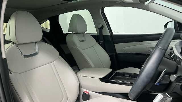 Hyundai TUCSON 1.6 T-GDi Ultimate SUV 5dr Petrol Hybrid Auto Euro 6 (s/s) (215 ps) BLACK