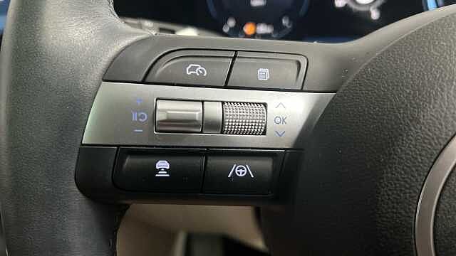 Hyundai TUCSON 1.6 T-GDi Ultimate SUV 5dr Petrol Hybrid Auto Euro 6 (s/s) (215 ps) BLACK